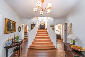 Entrance Hallway- click for photo gallery